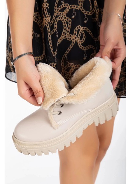 Kadın Içi Kürklü Bej Fermuarlı Bot