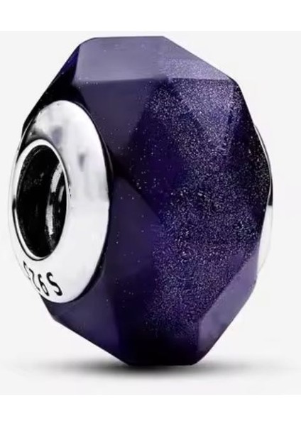 Kesme Yüzeyli Lacivert Murano Cam Charm indirimleri