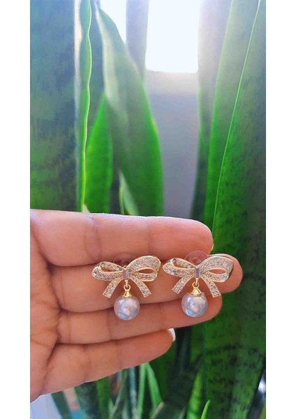 Taşlı Fiyonk Küpe