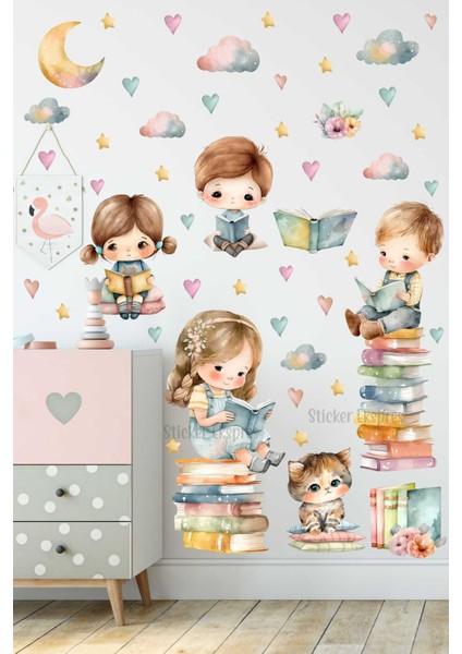 Renkli ve eğlenceli çocuk kitap temalı duvar sticker seti, 5+ parça, figür desenli fiyatları