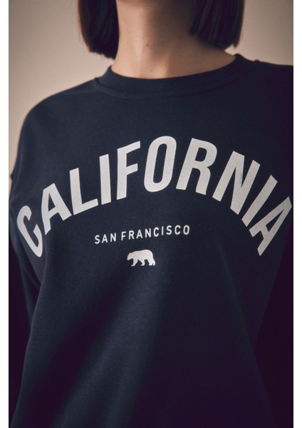 California Baskılı Bisiklet Yaka Sweatshirt fırsatları