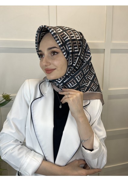 Quare Kristal Eşarp, Çizgi Desenli 01067 fiyatları