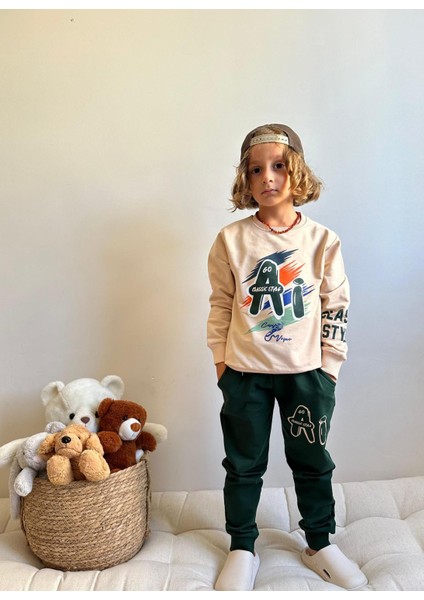 Erkek Çocuk Yazı Baskılı Sweatshirt Takım