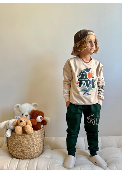 Erkek Çocuk Yazı Baskılı Sweatshirt Takım modelleri