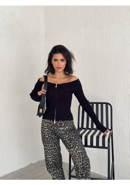 Fermuarlı Madonna Yakalı Esnek Bluz fiyatları