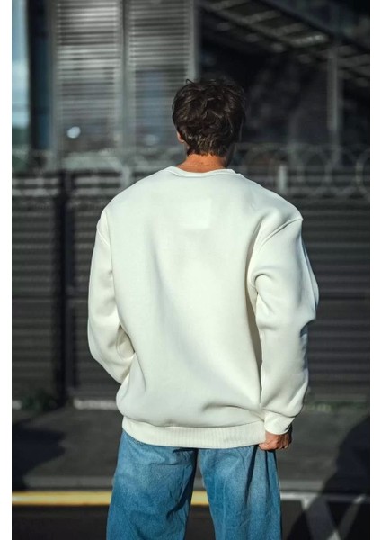 Kışlık Bisiklet Yaka Üç Iplik Basic Sweatshirt - Beyaz