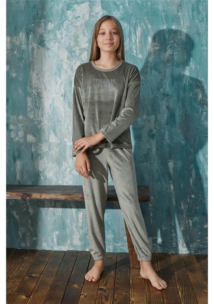Yeşil Dream Desenli Exclusive Kadife Kız Çocuk Pijama Takımı fiyatları
