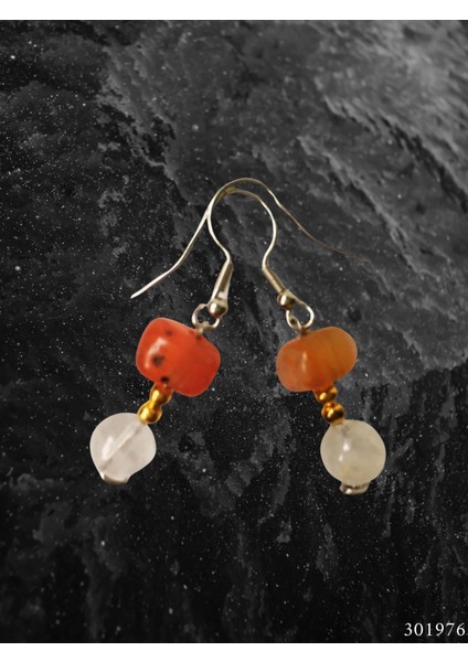 Kırmızı Akik ve Kristal Kuvars Taşlı Sallantılı Kadın Küpesi