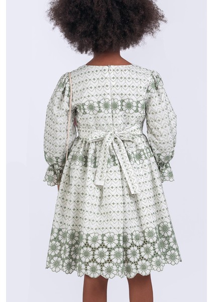 Çiçek Dokulu Pamuklu Brode Kız Çocuk Elbisesi - Çantalı modelleri