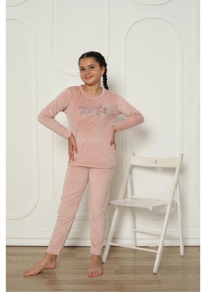 Yeni Sezon Trend Model Kadife Kız Çocuk Pijama Takımı 5990-PUDRA