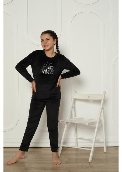 Yeni Sezon Trend Model Kadife Kız Çocuk Pijama Takımı 5990-SIYAH
