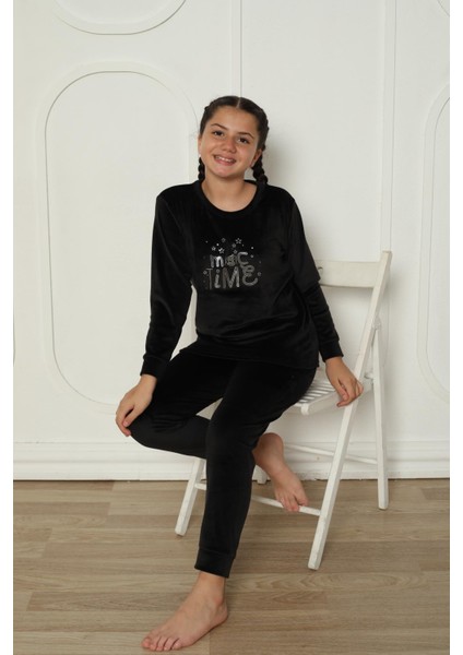 Yeni Sezon Trend Model Kadife Kız Çocuk Pijama Takımı 5990-SIYAH