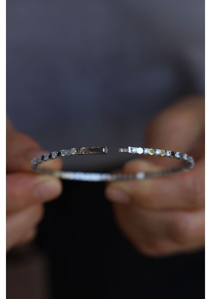 14 Ayar Altın Taşlı Su Yolu Kelepçe indirimleri