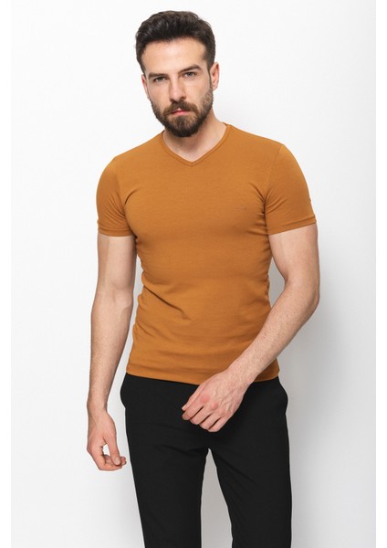 Düz Kamel Rengi Super Slim Fit V Yaka Basic Erkek T-Shirt modelleri