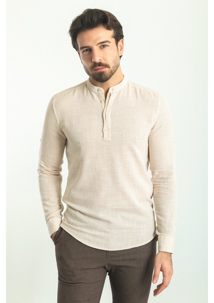 Desenli Bej Rengi Slim Fit Hakim Yaka Uzun Kollu Erkek Gömlek
