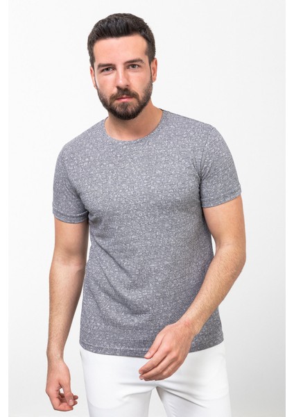 Desenli Lacivert Renk Slim Fit Bisiklet Yaka Erkek T-Shirt modelleri