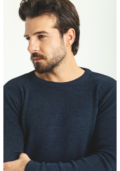 Düz Lacivert Slim Fit Bisiklet Yaka Yün Erkek Triko Kazak fiyatları