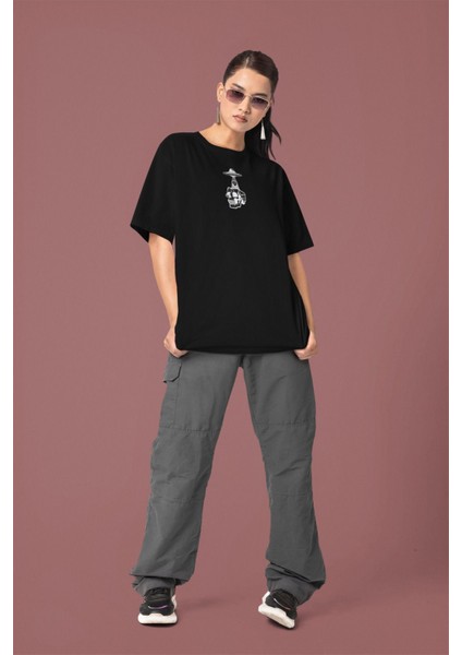 Love Thieves / Oversize T-Shirt /kadın