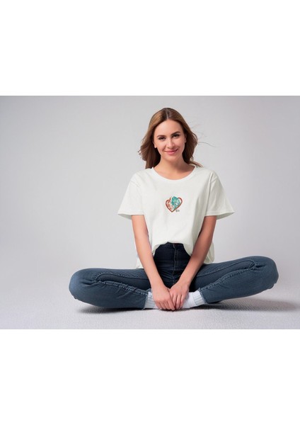 Beautiful Heart / Oversize T-Shirt / Kadın