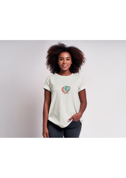 Beautiful Heart / Oversize T-Shirt / Kadın