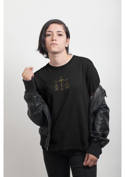 Terazi (Libra) / Oversize T-Shirt / Kadın