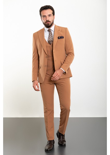 Düz Kamel Rengi Slim Fit Geniş Yaka Erkek Takım Elbise modelleri