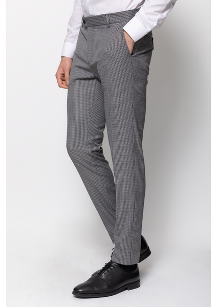 Kareli Siyah Renk Super Slim Fit Erkek Pantolon