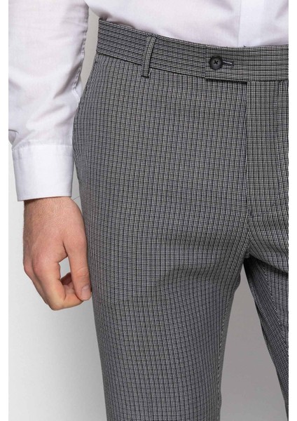 Kareli Siyah Renk Super Slim Fit Erkek Pantolon