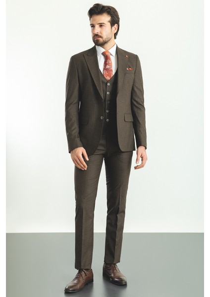 Ekoseli Kahverengi Slim Fit Mono Yaka Erkek Takım Elbise modelleri