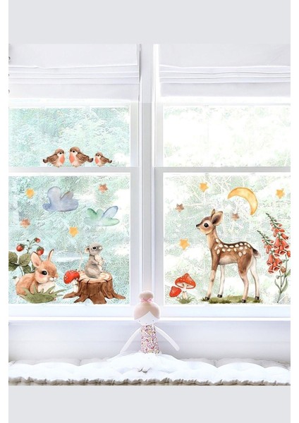 Renkli orman temalı çocuk odası dekor çıkartması, eğlenceli ve şık tasarım.