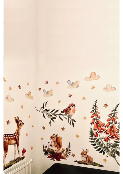 Sevimli orman temanlı çocuk odası duvar çıkartmaları, renkli ve eğlenceli dekor seti