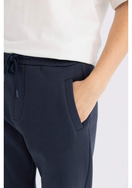 Jogger Eşofman Altı Standart Fit Basic Düz Beli Bağcıklı Lastikli Paça Cepli A6468AX24AU