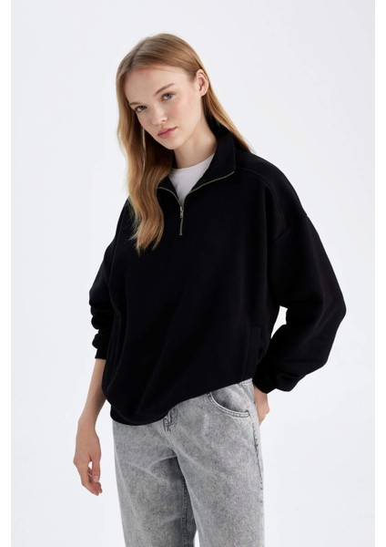 Oversize Geniş Kalıp Fermuarlı Dik Yaka Cepli Basic Düz Kalın Siyah Sweatshirt D7206AX24WN fırsatları