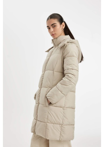 Puffer Şişme Uzun Mont Parka Su İtici Regular Kalıp Çıkarılabilir Kapüşonlu A1315AX24WN