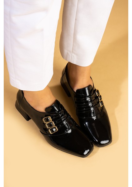 Küt Burunlu 3 Tokalı Topuklu Kadın Ayakkabı 53-400-24RUGAN fiyatları