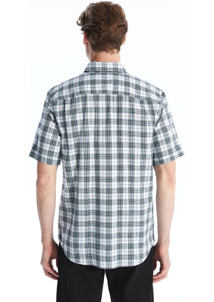 Lcwaıkıkı Classic Yeşil Ekoseli Regular Fit Kısa Kollu Ekose Poplin Erkek Gömlek