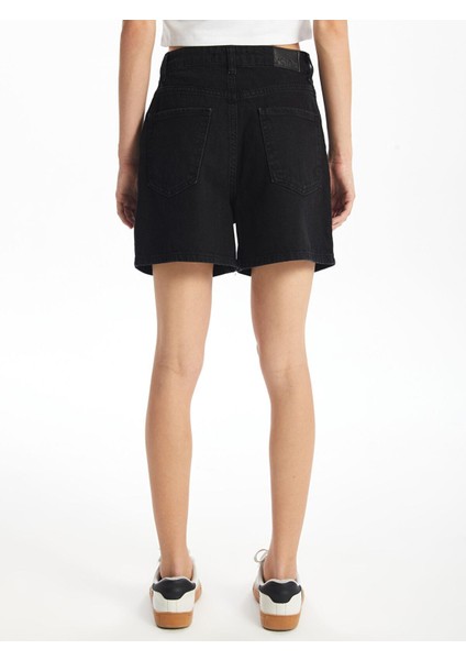 Xsıde Açık Mavi Yüksek Bel Standart Fit Kadın Jean Şort fırsatları