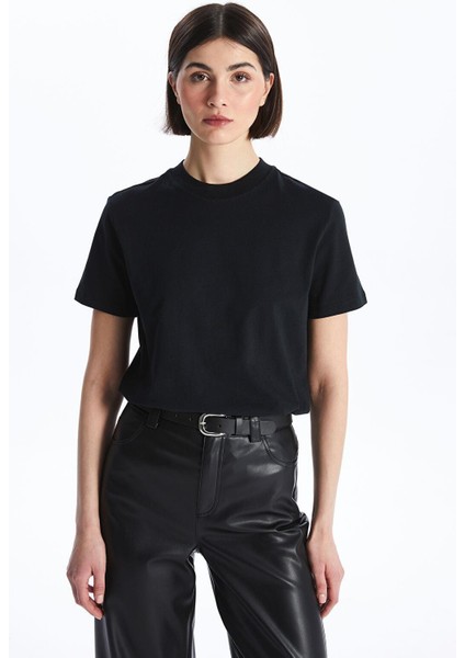 Lcw Vision Yeni Siyah Bisiklet Yaka Düz Kısa Kollu Kadın Tişört fiyatları