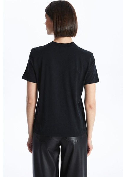 Lcw Vision Yeni Siyah Bisiklet Yaka Düz Kısa Kollu Kadın Tişört indirimleri