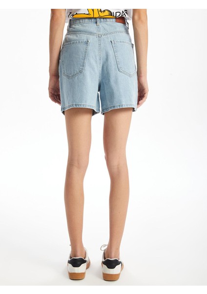 Xsıde Açık Mavi Yüksek Bel Standart Fit Kadın Jean Şort fırsatları