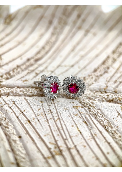 925 Ayar Gümüş Pembe Taşlı Küpegümüş Küpe Taşlı Küpe Pembe Küpe fiyatları