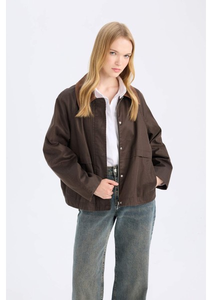 Regular Kalıp İnce Mumlu Kadife Ceket Mont Polo Yaka Çıtçıtlı Cepli Mevsimlik D5766AX24WN