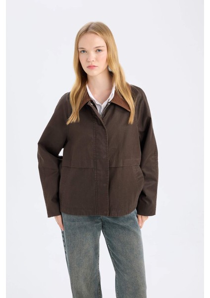 Regular Kalıp İnce Mumlu Kadife Ceket Mont Polo Yaka Çıtçıtlı Cepli Mevsimlik D5766AX24WN indirimleri