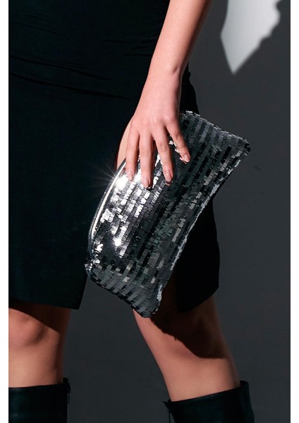 Gümüş Payetli Clutch Abiye Çanta