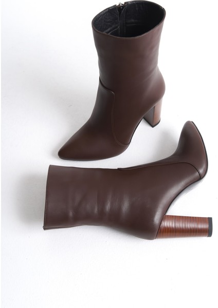 Mubiano Hakiki Deri Collection Kadın Fermuarlı Sivri Burun Topuklu Kısa Bot Kahverengi - MCALM23151 - KH indirimleri