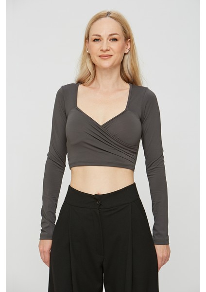 Kruvaze Yaka Uzun Kollu Vücuda Oturan Kadın Crop Bluz Body modelleri