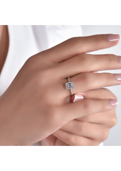 Pırlanta Baget Yüzük