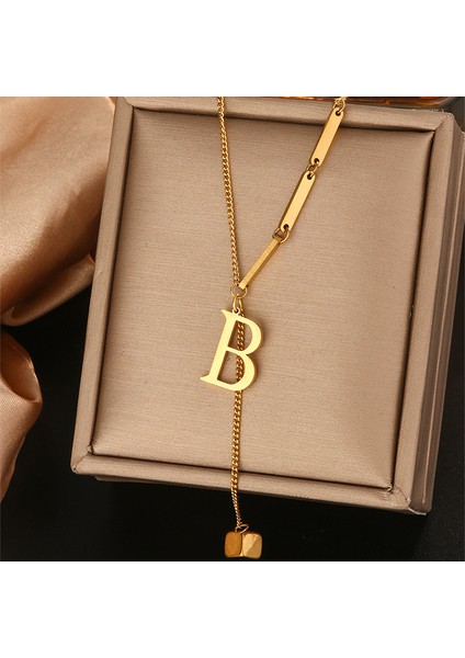 Kadınlar Için Titanyum Çelik Püskül Klavikula Zinciri Avrupa ve Amerika 26 Harf Solmayan Basit Üst Düzey Kolye Aksesuarları (Yurt Dışından)