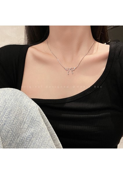 Üst Düzey Kelebek Inci Kolye Kadın Ins Tarzı Çok Yönlü Niş Yeni Ürün Klavikula Zinciri Hafif Lüks Zarif Aksesuarlar (Yurt Dışından)