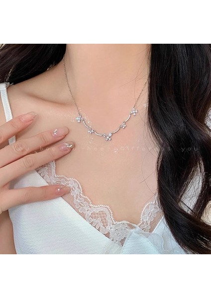 High-End Hafif Lüks Titanyum Çelik Kolye Kadın Niş Tasarımı Sıcak Kız Inci Köprücük Kemiği Zinciri Moda Çok Yönlü Aksesuar (Yurt Dışından)